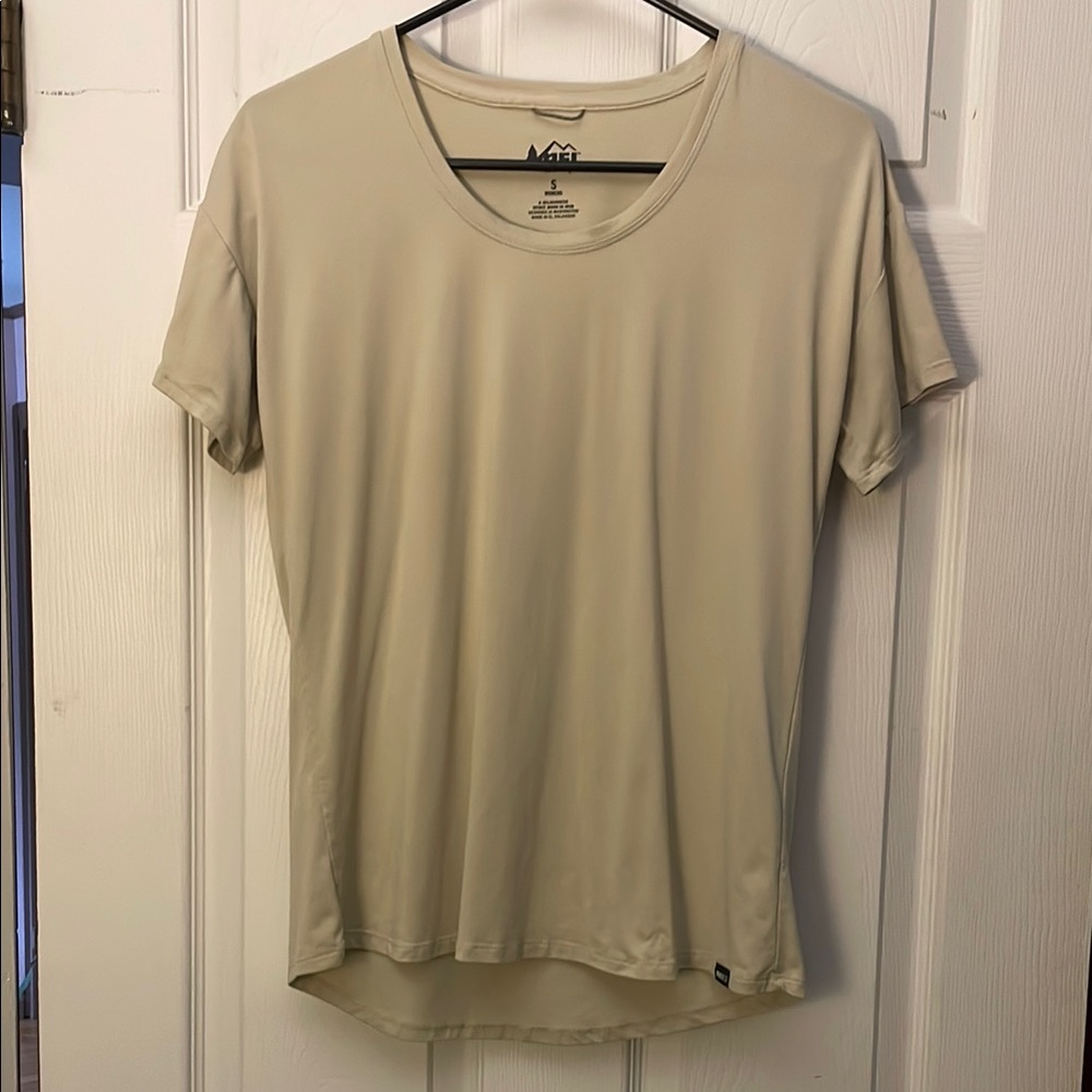 REI Co-op Women’s Active pursuits t-shirt - cream, Small